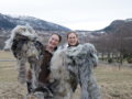 VERDIFULL: Kirsty McKinnon (NORSØK) og Lise Grøva (NIBIO) skal finne nye bruksområder for nedklassert ull i prosjektet VerdifULL