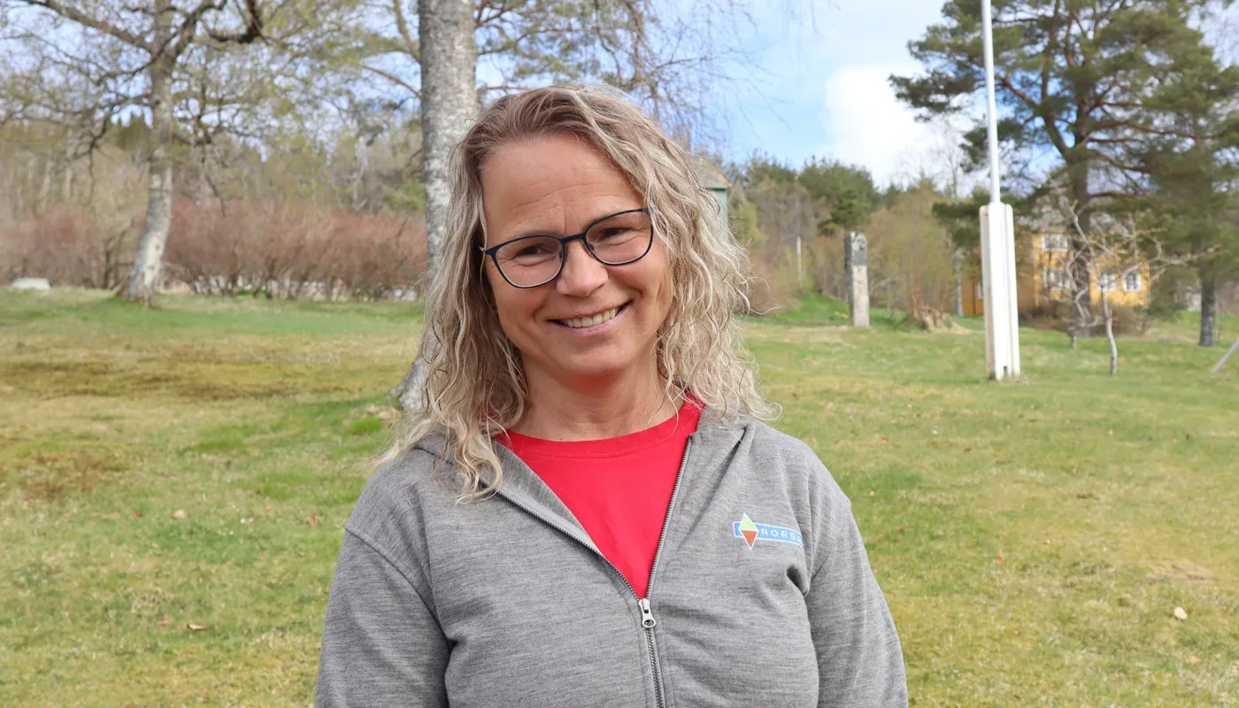 Reidun Pommeresche i NORSØK anbefaler alle som er lysten på mer kunnskap om økologisk landbruk å delta på kurset i regi av en rekke Europeiske landbruksorganisasjoner. Kurset som går over 12 uker dekker bredt og er innholdsrikt, tatt i betraktning at det er et gratis tilbud. (Foto: Vegard Botterli)