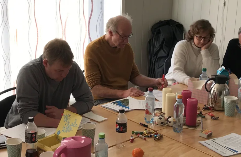 Local crowdfunding for a low-emission society: Investigating the concept of local climate crowdfunding for Norway