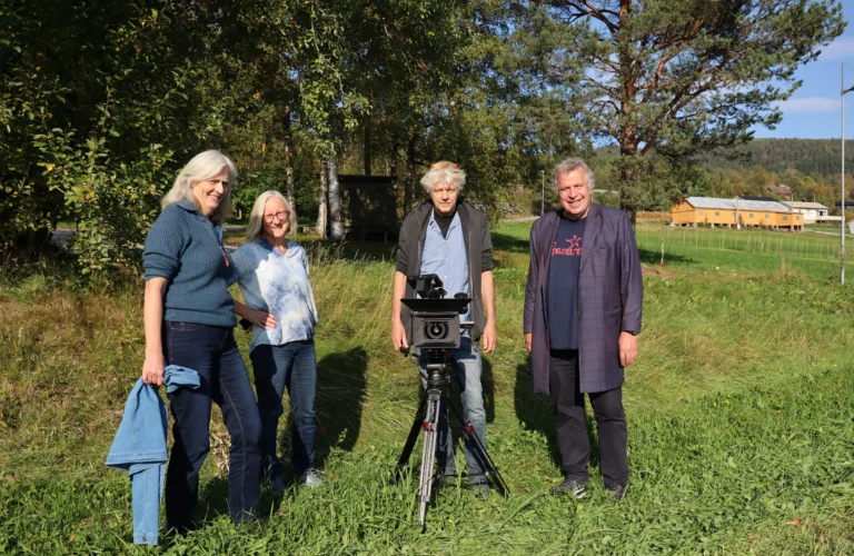 Erling Borgen lager dokumentar om Tingvoll gard
