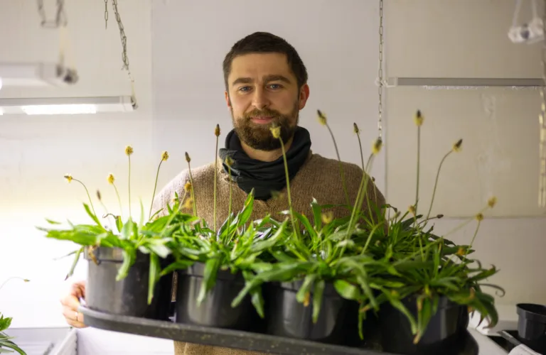 FNs internasjonale jorddag: Vi må utforske mer av universet under beina våre