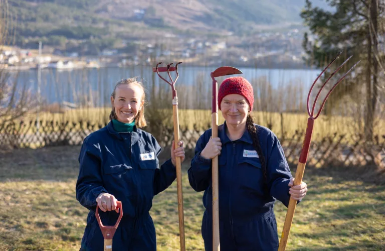 Skolehagekurs på Tingvoll Økopark,