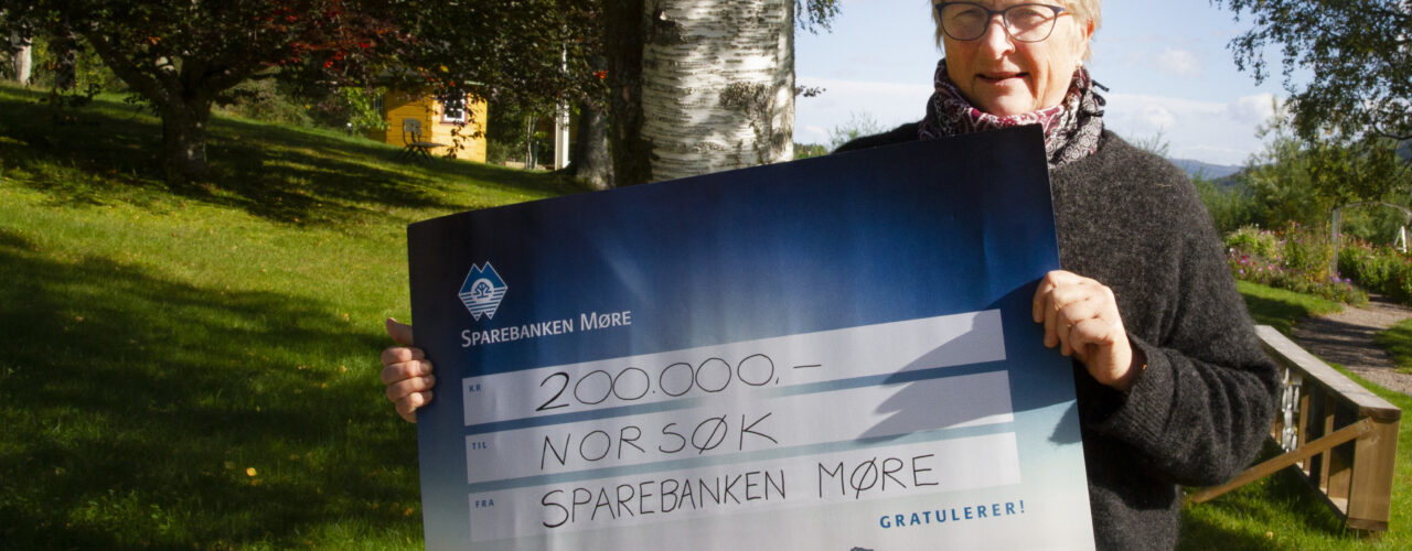 Pengene fra Sparebanken Møre gir NORSØK mulighet til å satse mer på prosjekter om  dyrevelferd (Foto: Anita Land)