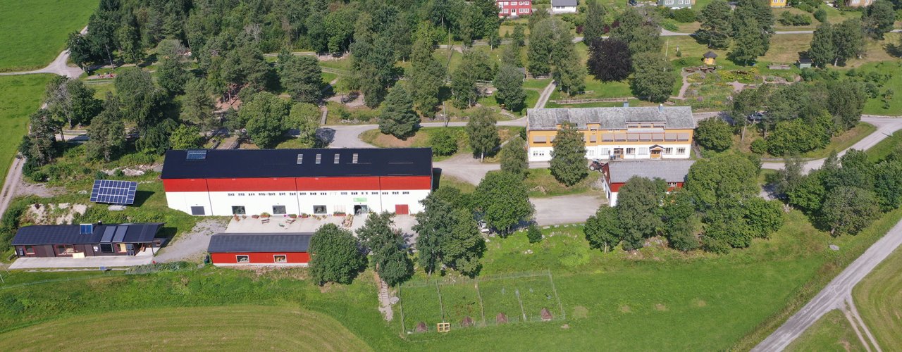 Dronebilde Norsø K Tingvoll gard